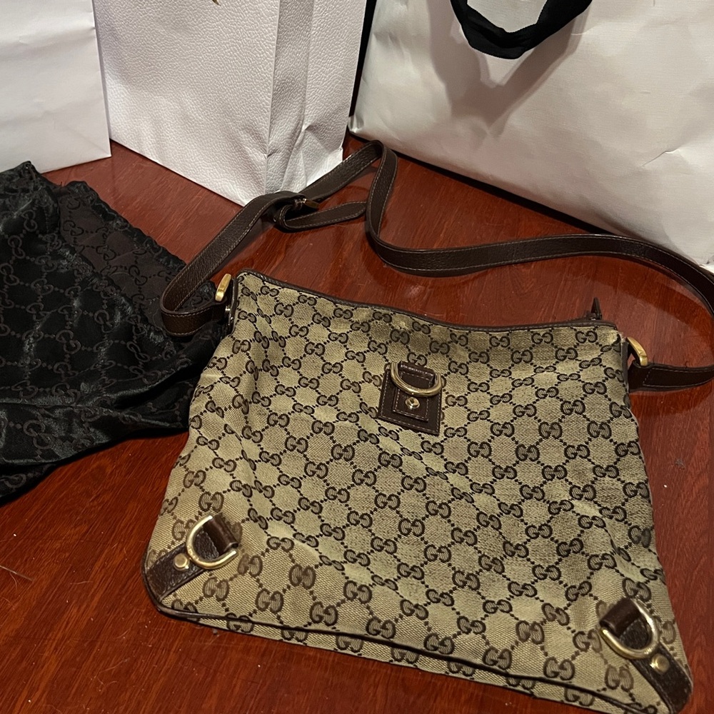 USED Gucci Monogram GG Canvas Crossbody Shoulder Bag